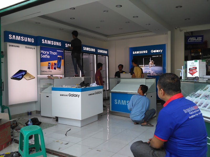 GAMAZA Cell: Pusat Belanja HP Terbaik di Cilacap Selatan